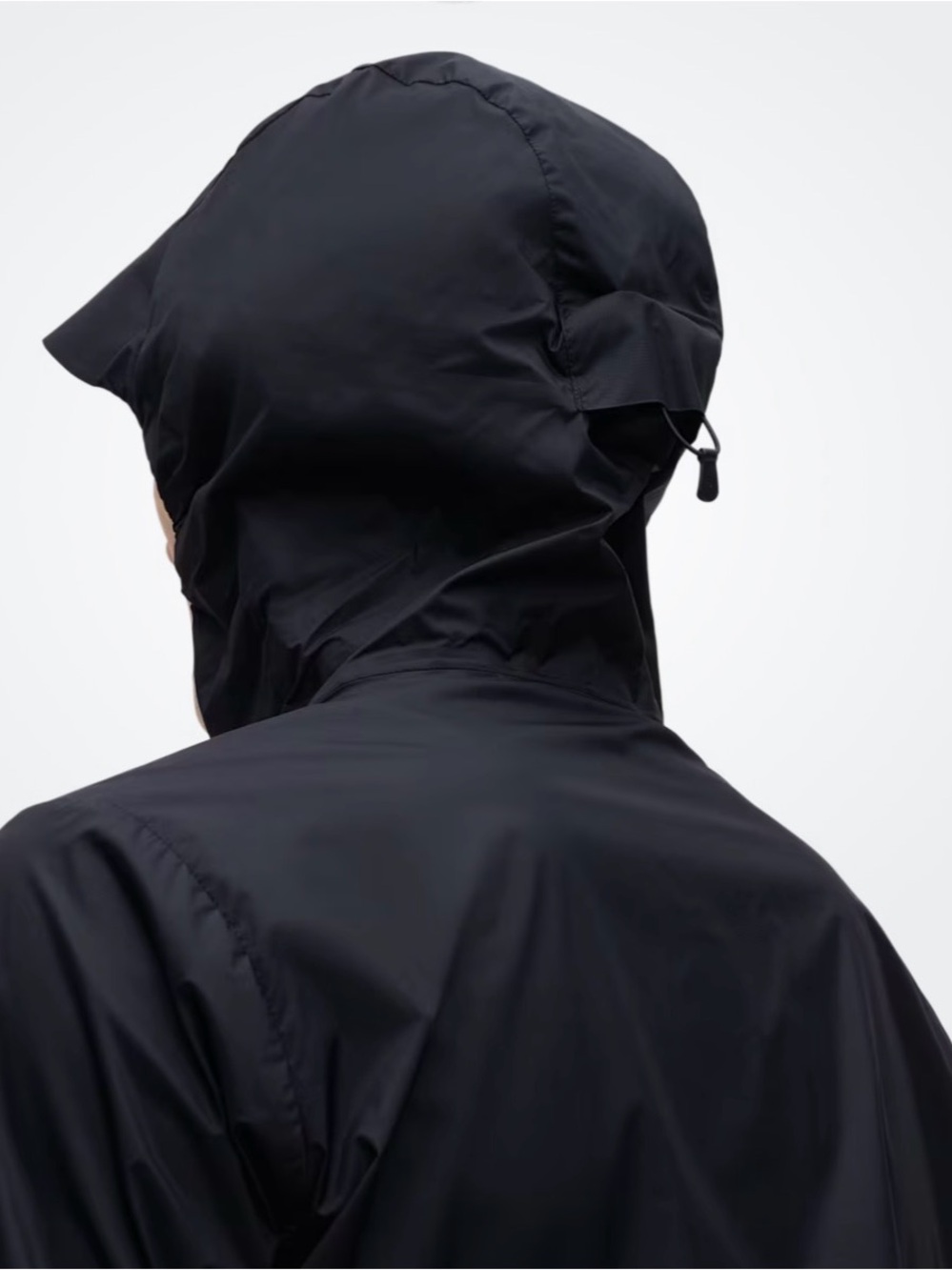 On Running Men’s  Hooded Windbreaker Jacket - Grey & Black - Picture 4 of 13